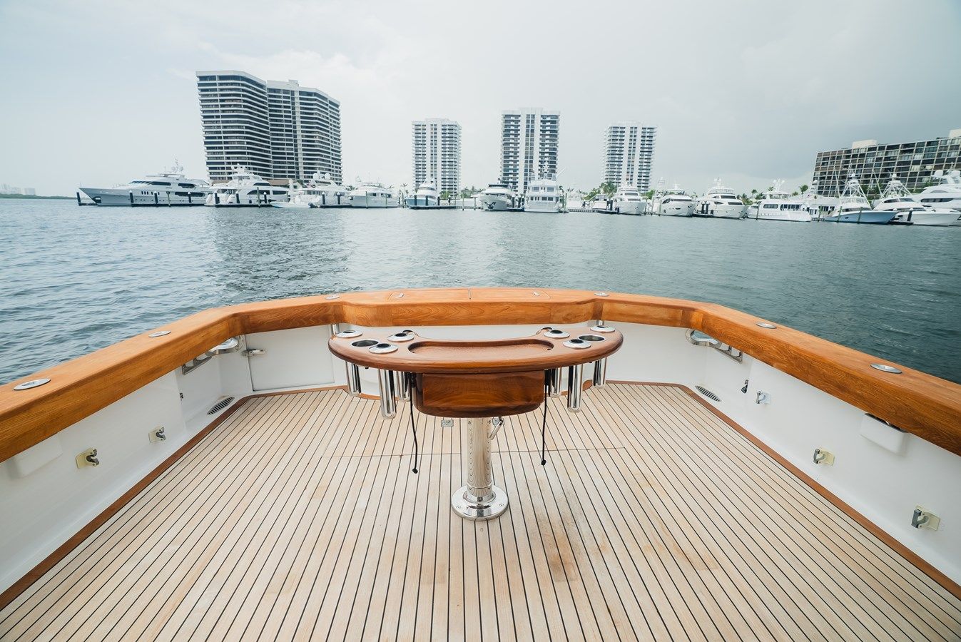 ATTITUDES Daniels Boatworks 42 Express