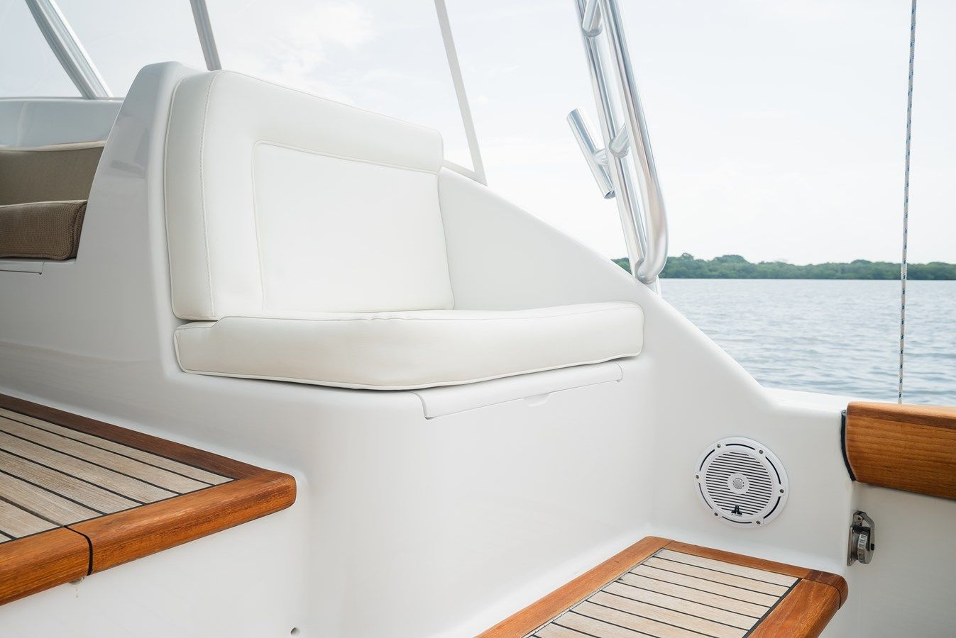 Лучшие предложения покупки яхты ATTITUDES - CUSTOM CAROLINA