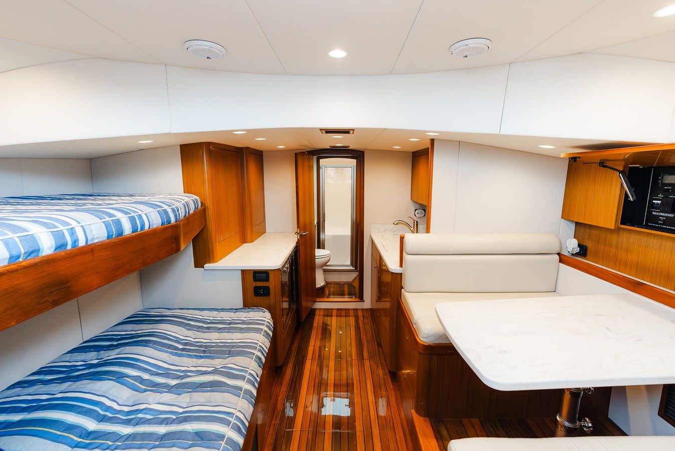 Лучшие предложения покупки яхты ATTITUDES 42