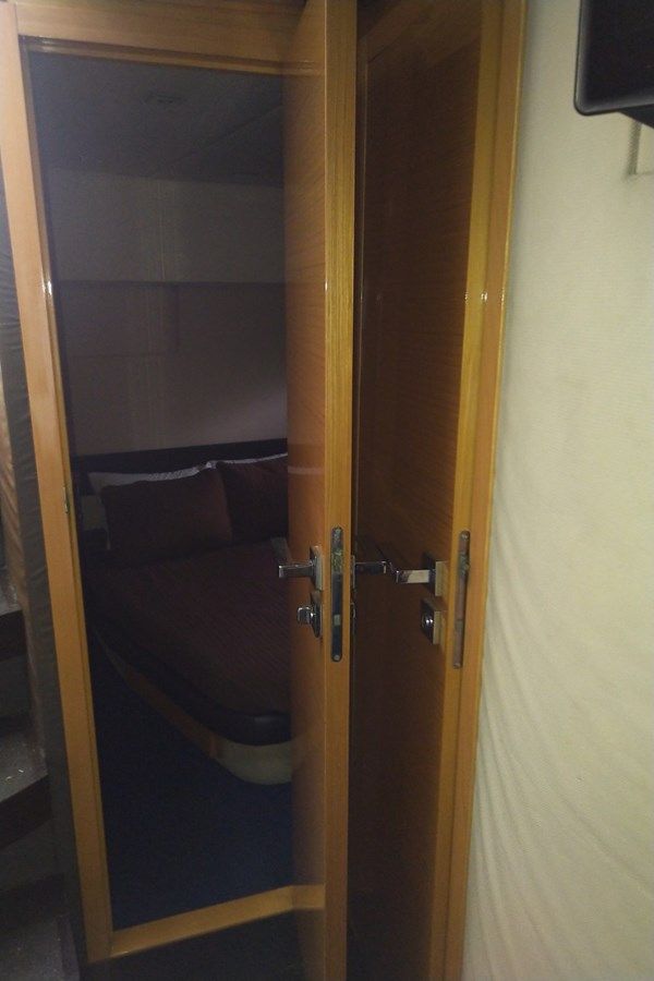 Buy a yacht Sol - Azimut Yachts