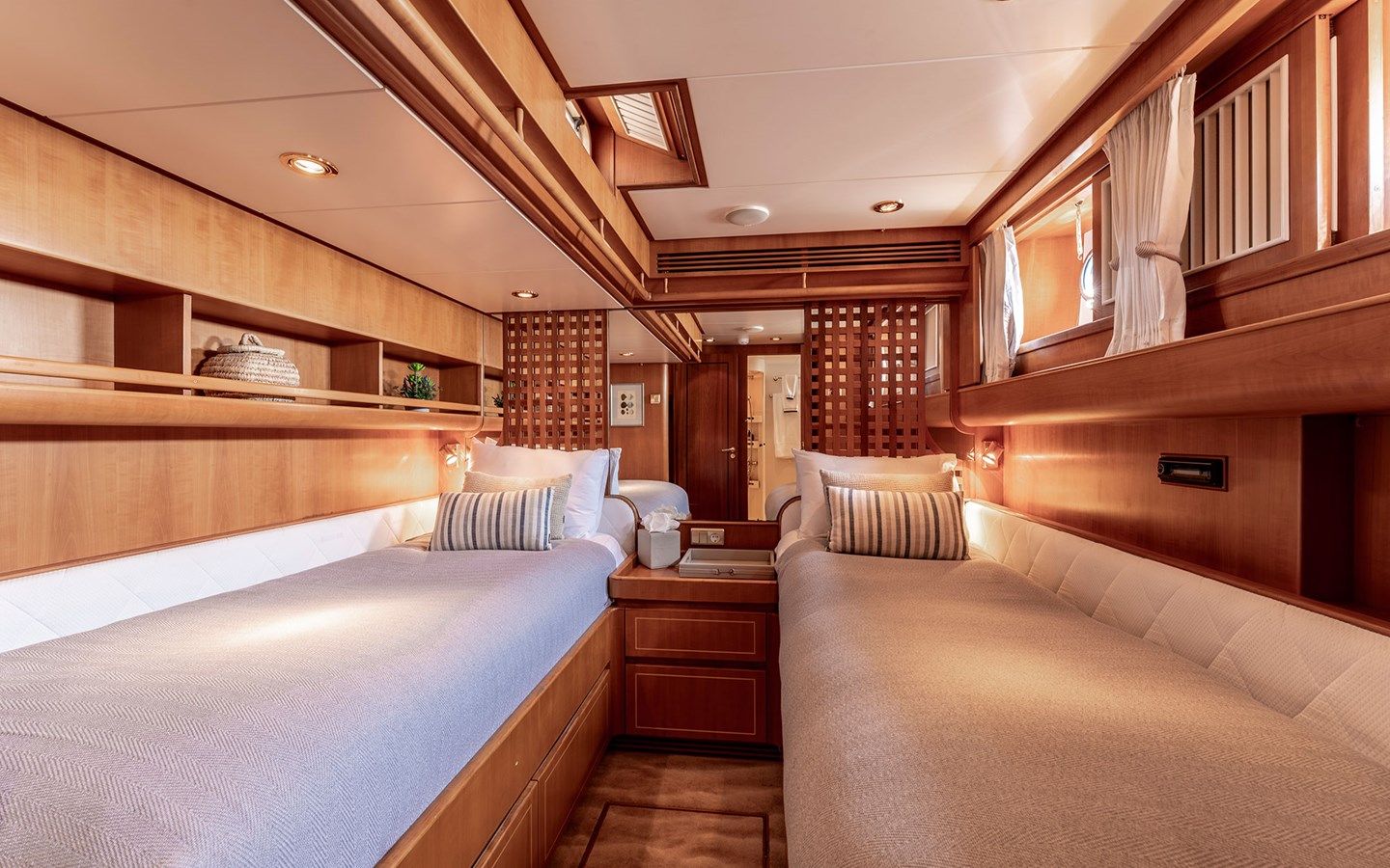SCARENA yacht sale