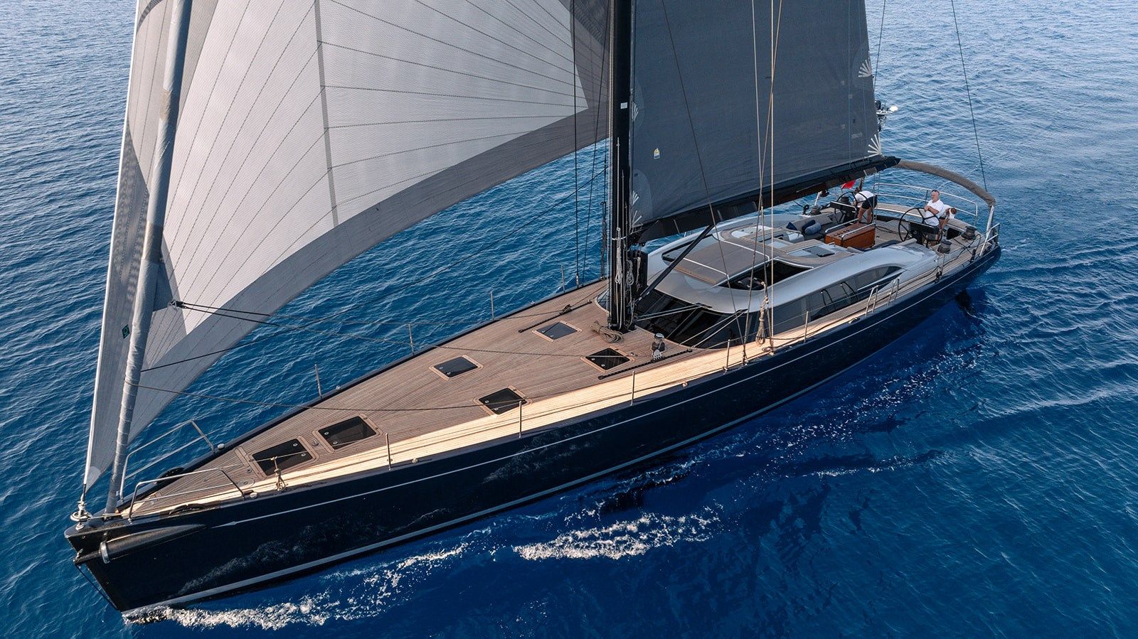 best yacht sales deals CAIAROSSA - SHIPMAN SHIPYARD