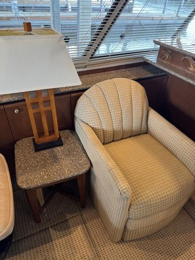 Лучшая цена на 2005 Meridian 490 Pilothouse 49