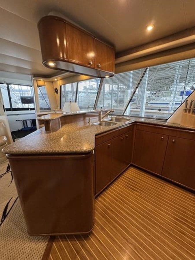 2005 Meridian 490 Pilothouse