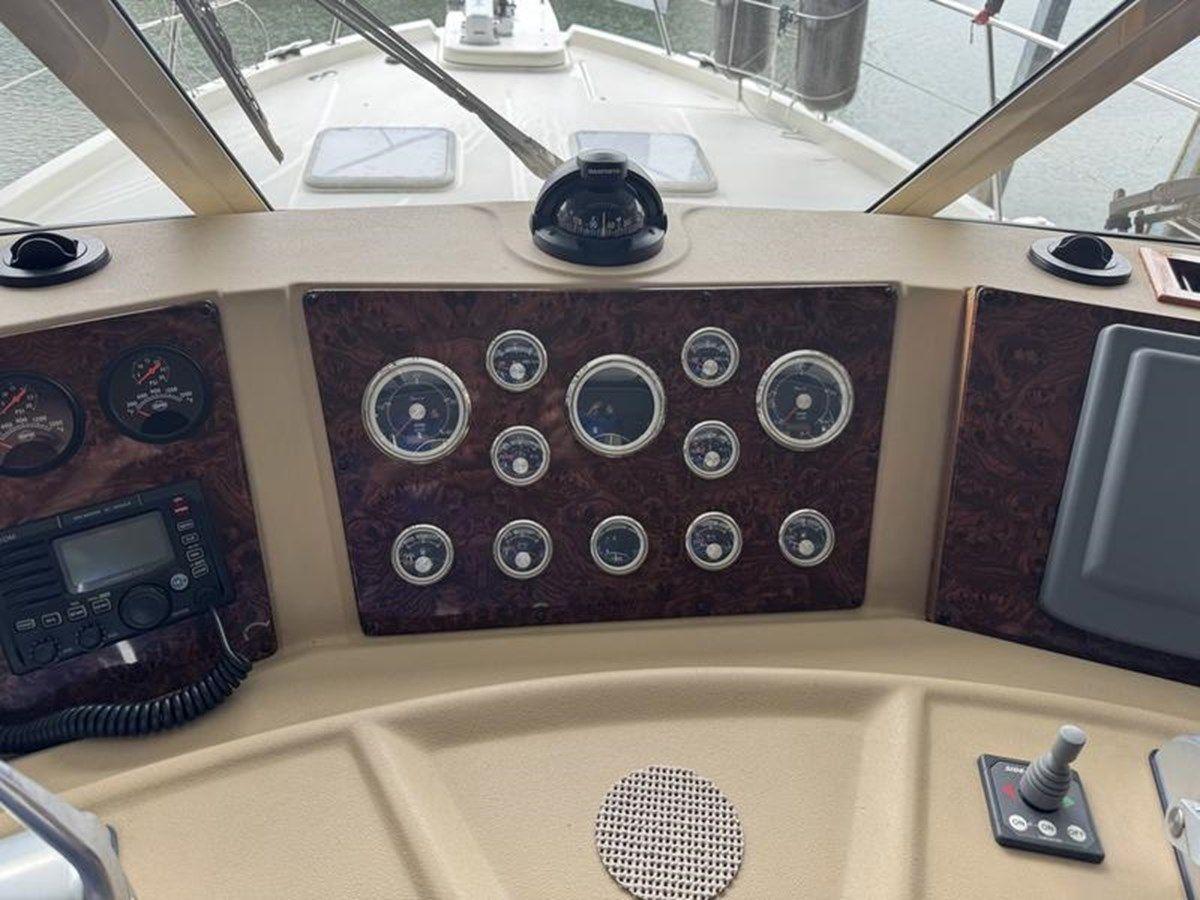 Продажа яхты 2005 Meridian 490 Pilothouse