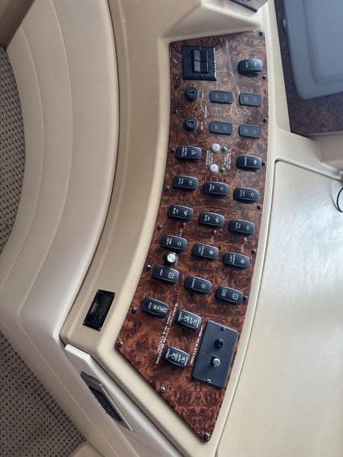 Купить 2005 Meridian 490 Pilothouse - Meridian