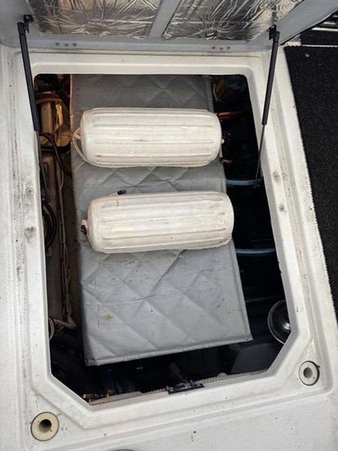 Лучшие предложения покупки яхты 2005 Meridian 490 Pilothouse - Meridian