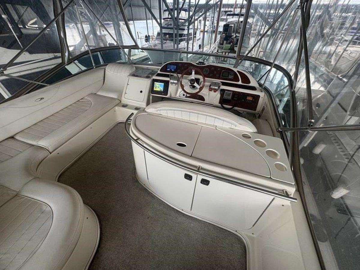 Купить яхту  1998 Maxum 4600 SCB - Maxum в Shestakov Yacht Sales