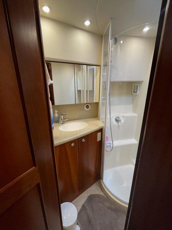 Silverton 45 Convertible