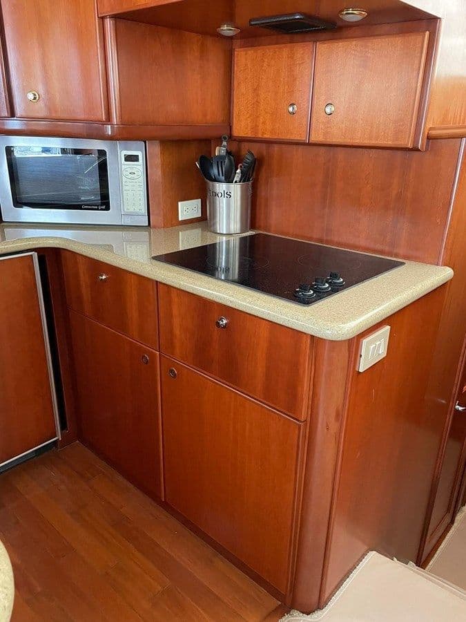 Купить Silverton 45 Convertible - Silverton