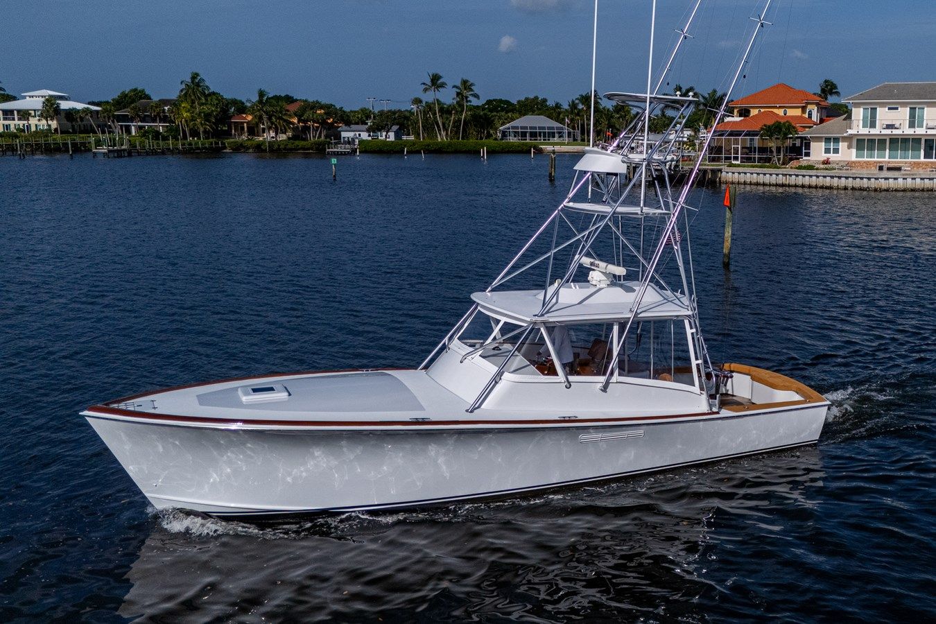 best yacht sales deals MO BETTA - BILLY KNOWLES