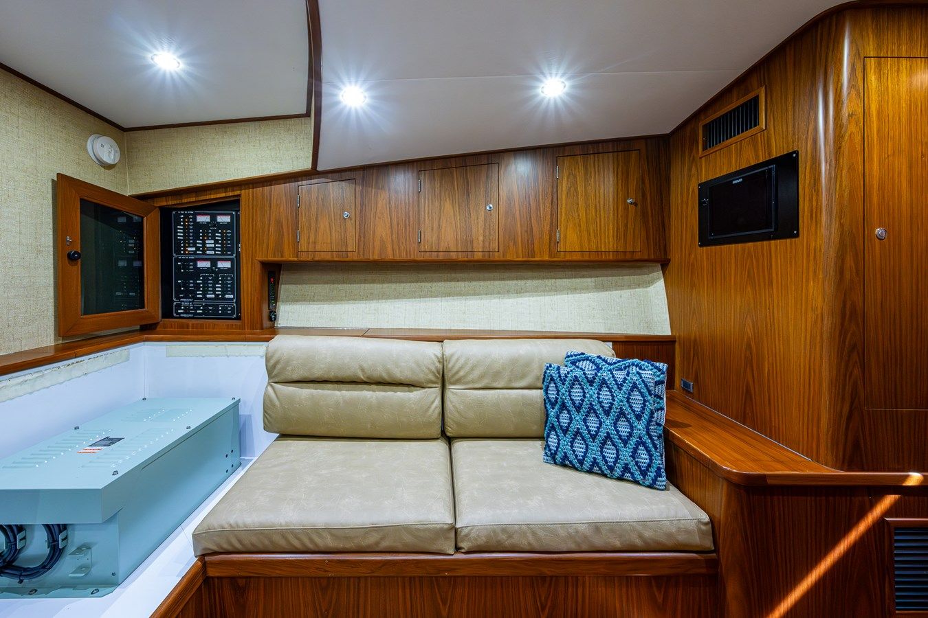 MO BETTA - BILLY KNOWLES price