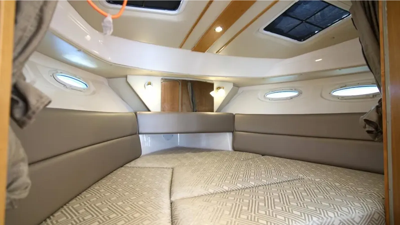 Лучшая цена на 2019 Cutwater 28 LE 28