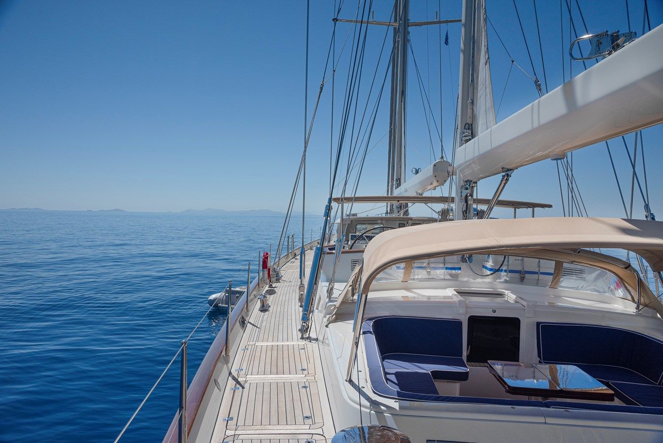 the best price on SURAMA - ROYAL HUISMAN