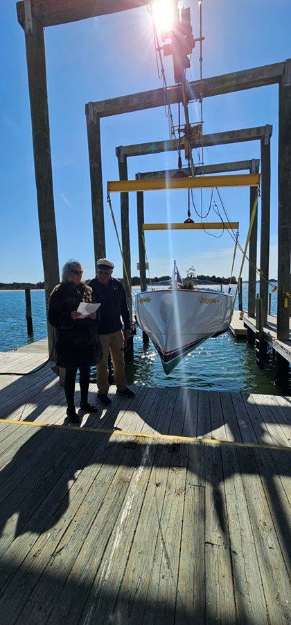 Продажа яхты PATIENCE M27