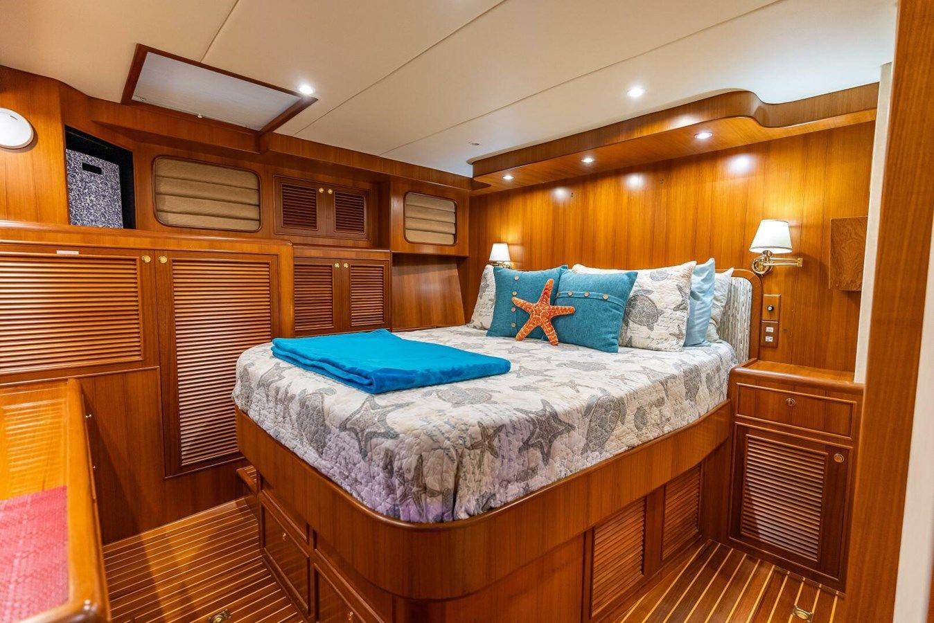 best yacht sales deals MOUNTAIN MERMAID 2004