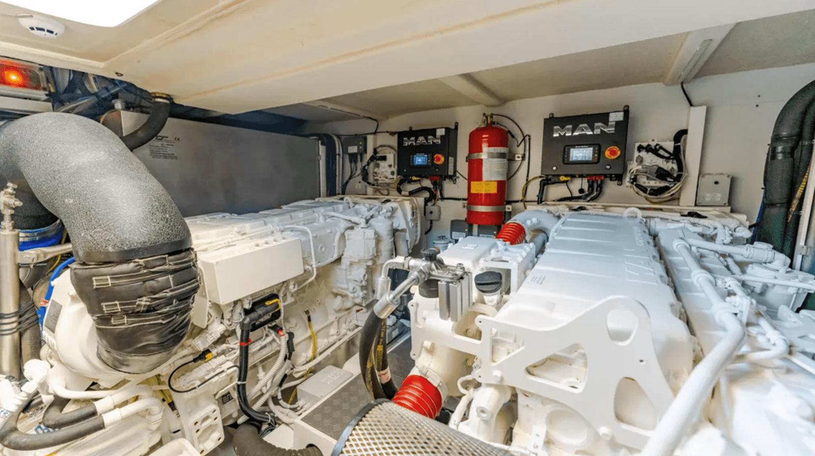 Лучшая цена на La Seduction - Ferretti Yachts