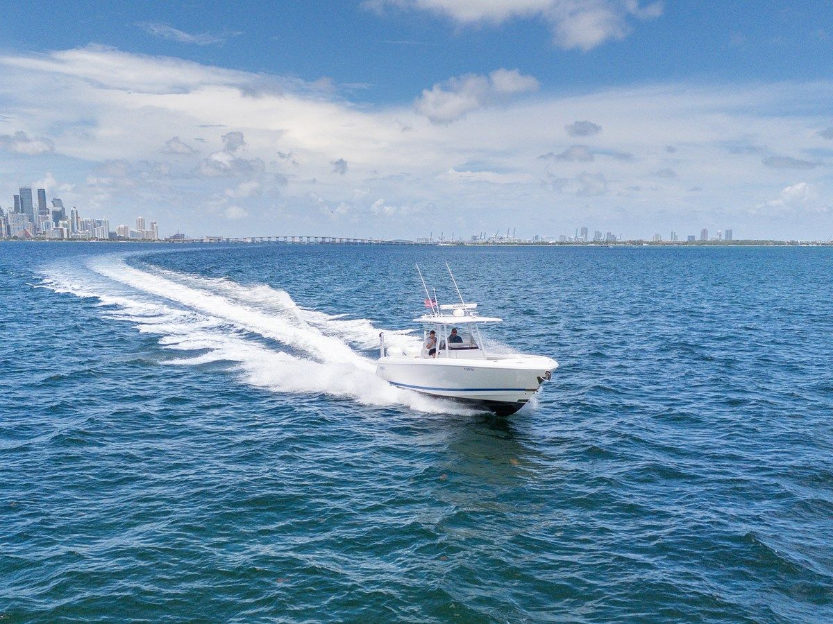 Стоимость яхты 345 Nomad FE - INTREPID POWERBOATS INC