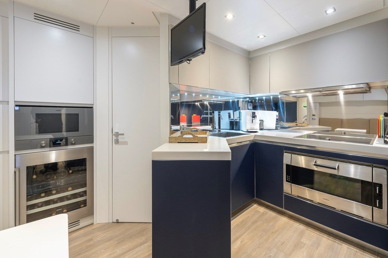 Стоимость яхты Aldebaran III