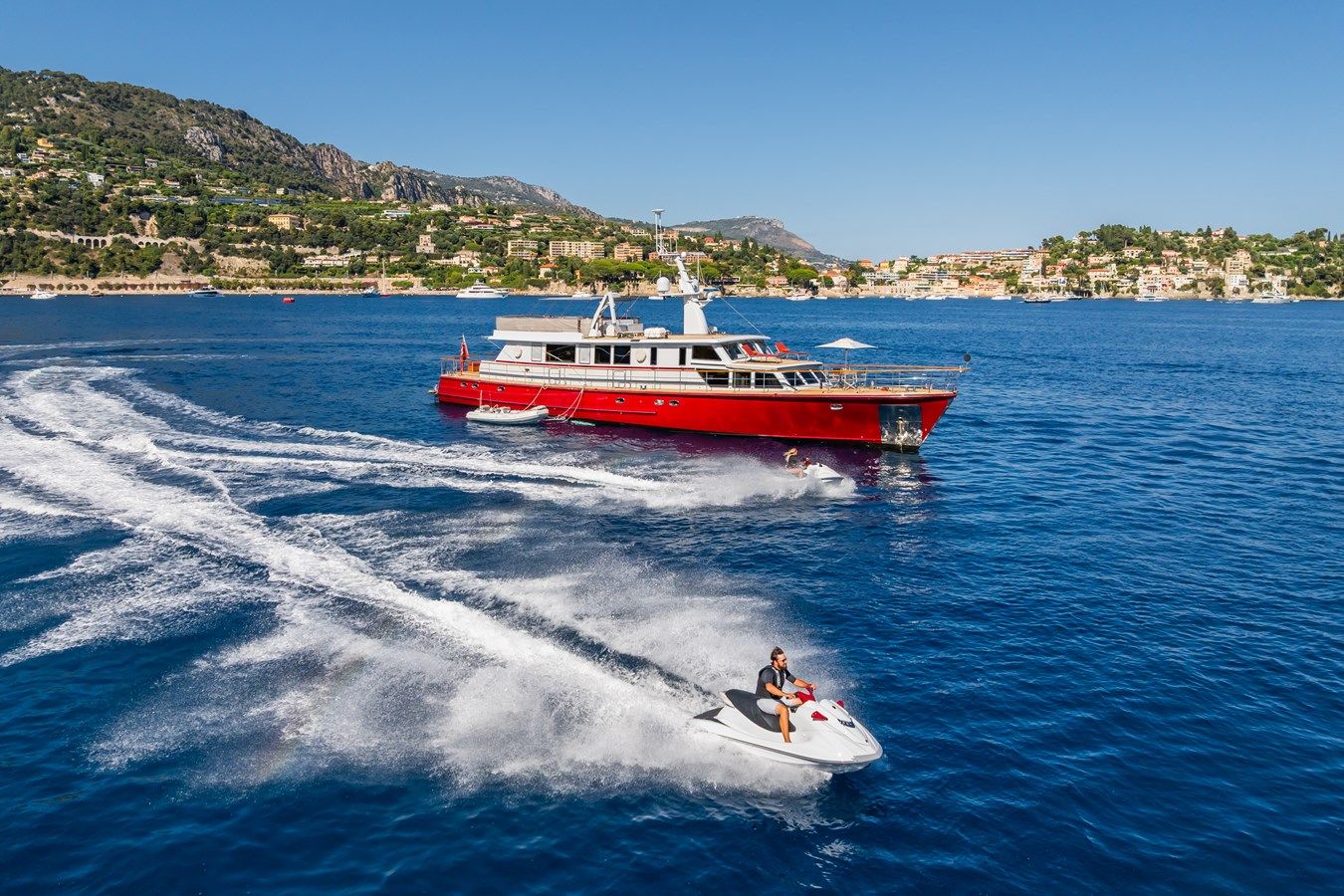 best yacht sales deals TEMPEST WS 105