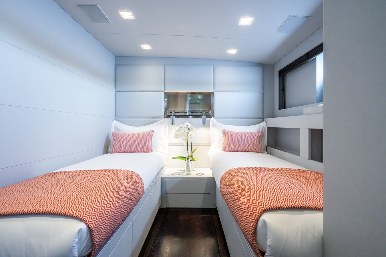 Buy a yacht TEMPEST WS