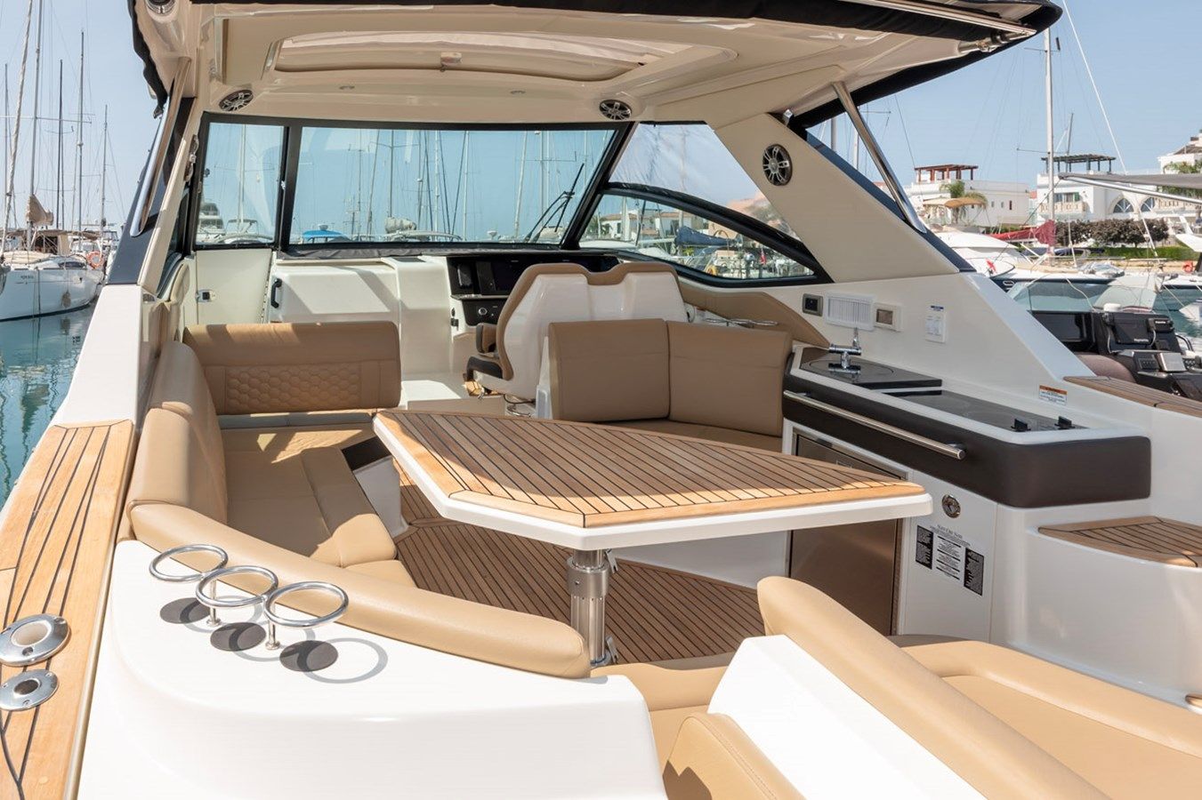 SERENITY - SEA RAY price