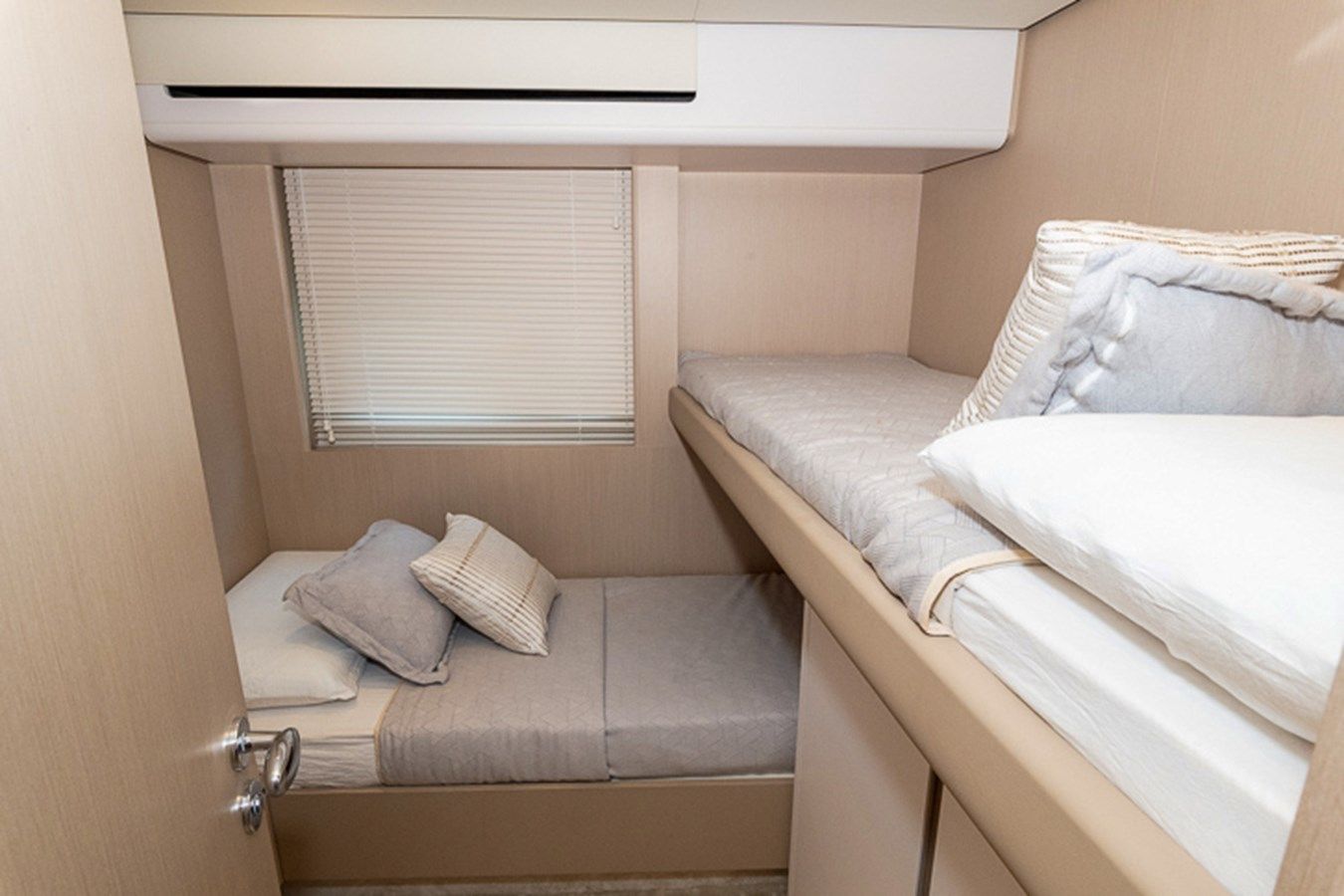 Buy a yacht PRINCEPESSA - Azimut Yachts