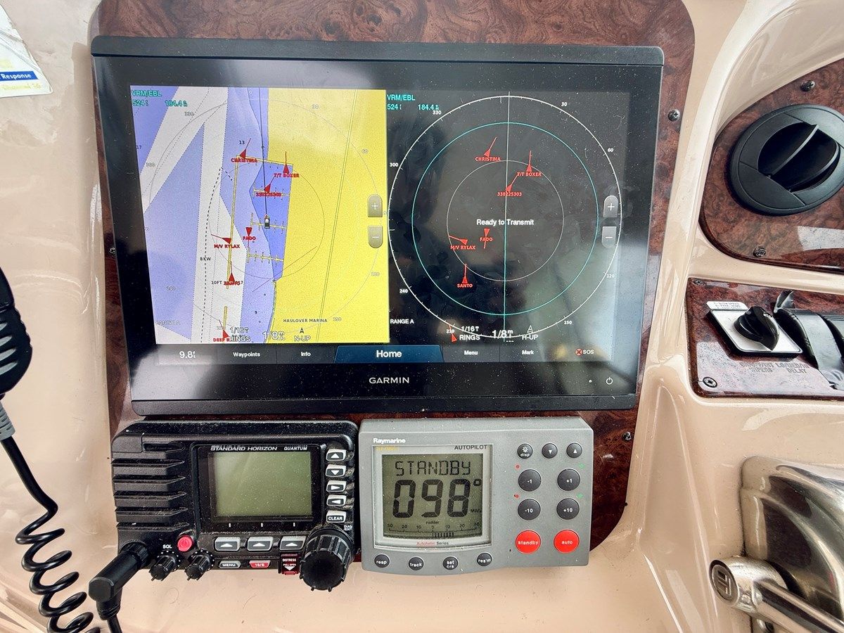 Купить яхту - в Shestakov Yacht Sales