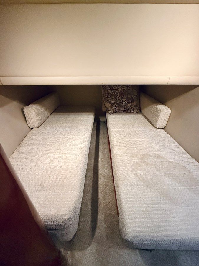 Стоимость яхты - - SEA RAY