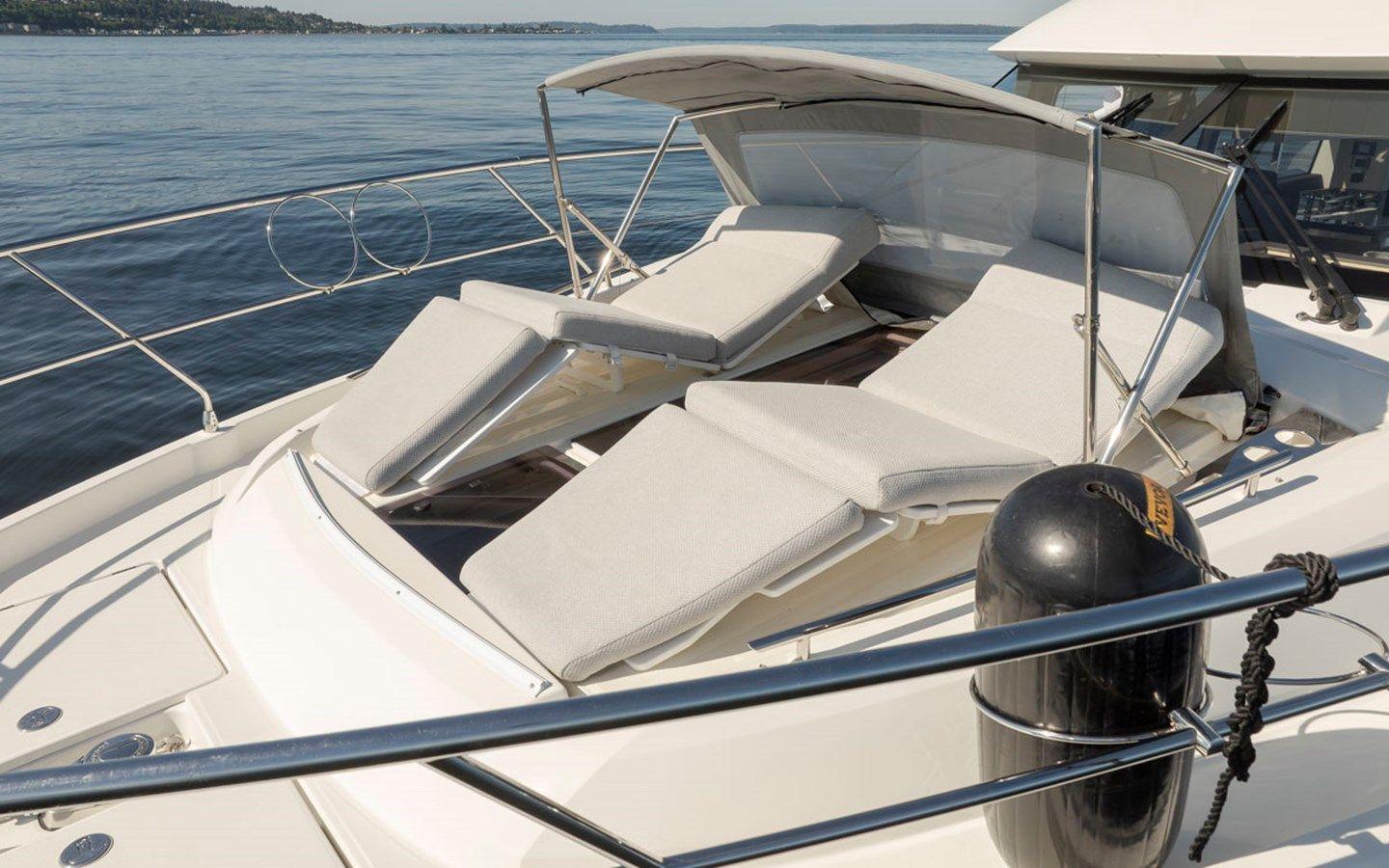 Buy a yacht Four at Sea 2019