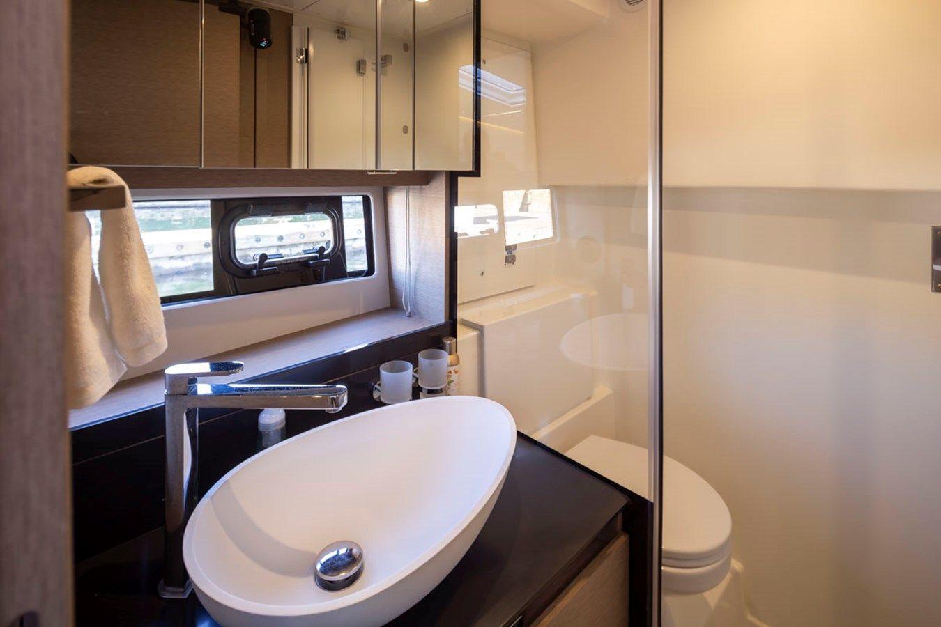 Four at Sea 2019 yacht sale