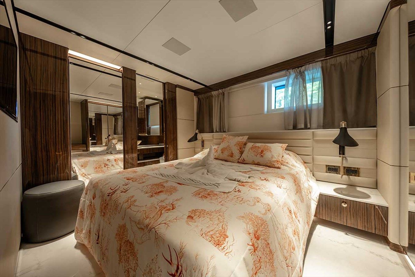 Buy a TURKS - Benetti at Shestakov Yacht Sales