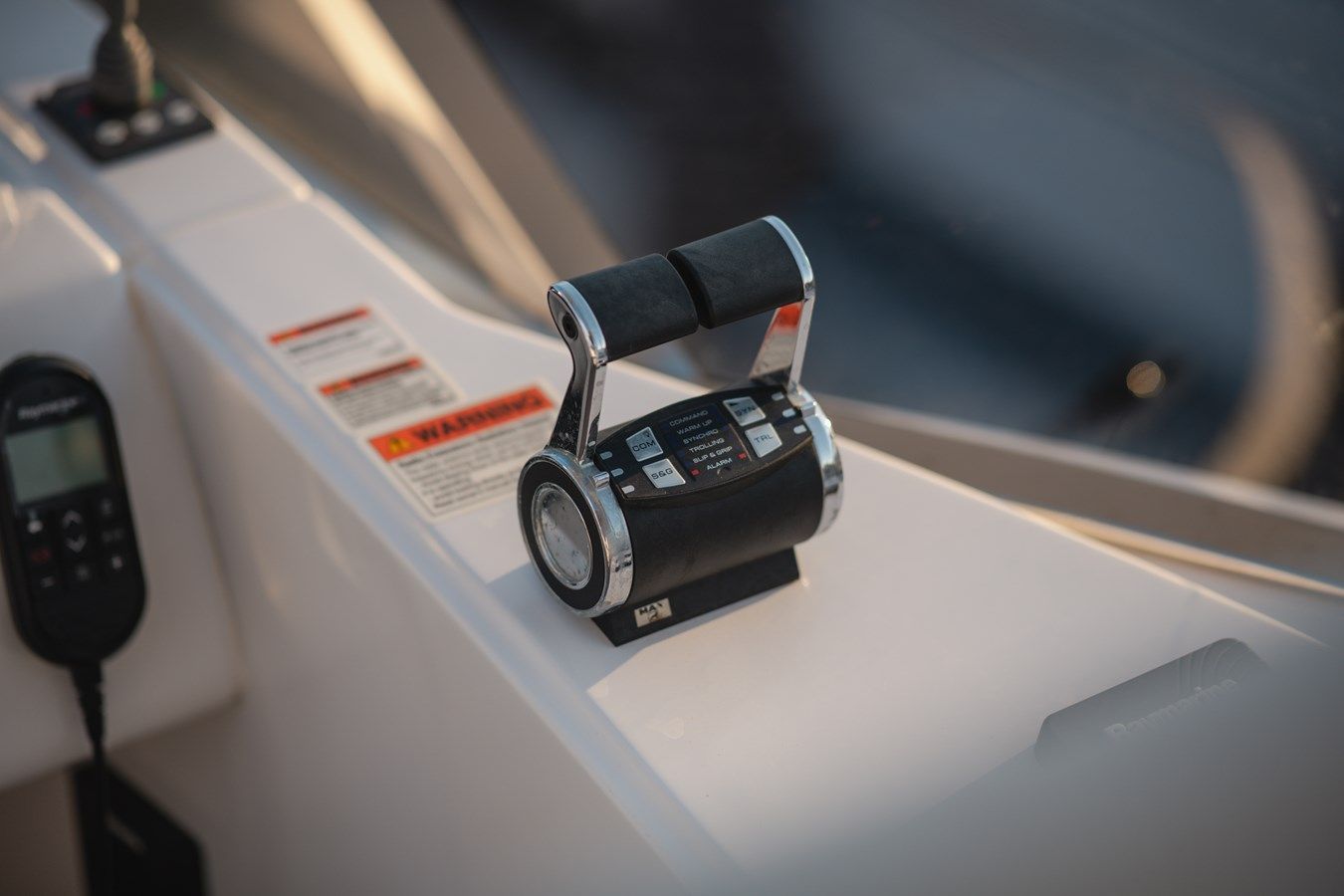 Купить яхту HELSIE SI FLY 72 в Shestakov Yacht Sales