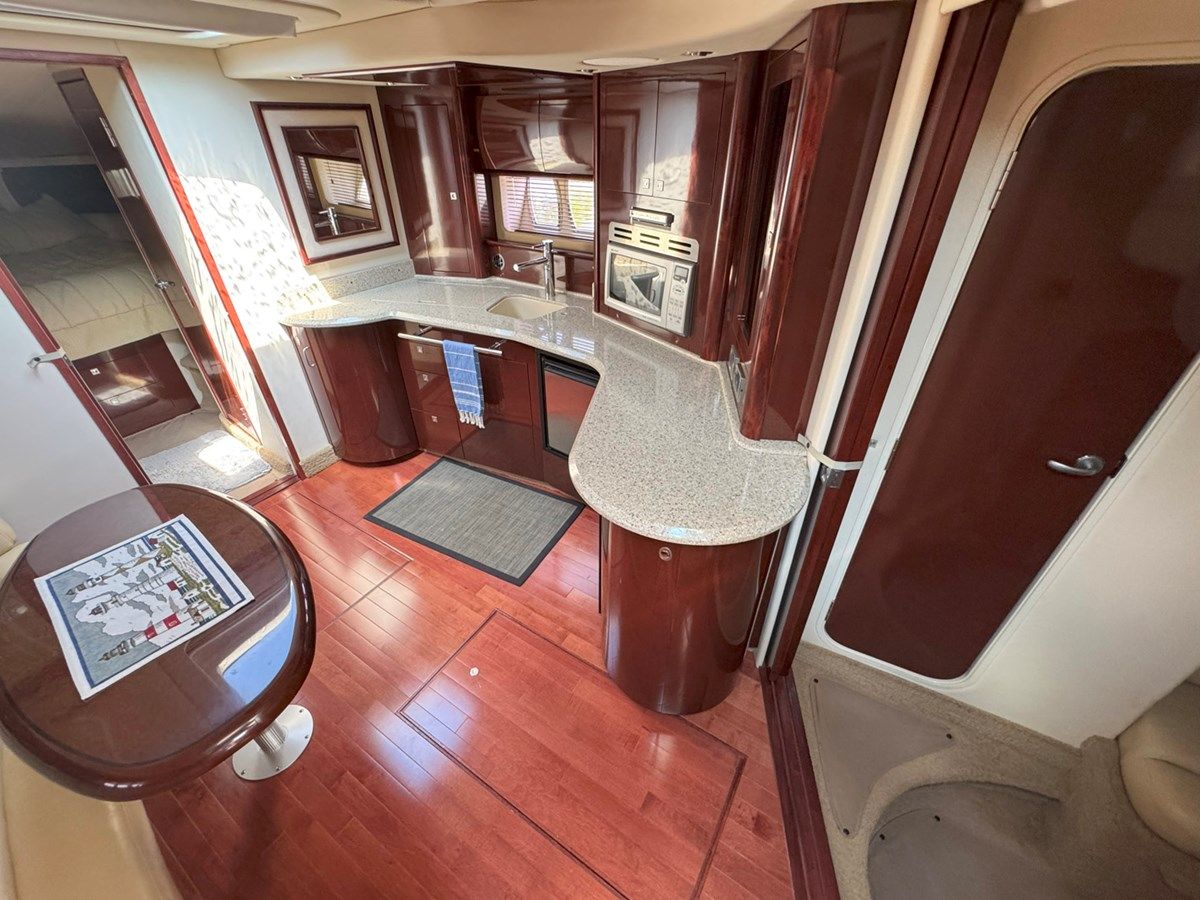 best yacht sales deals ALMAS DEL MAR 2009