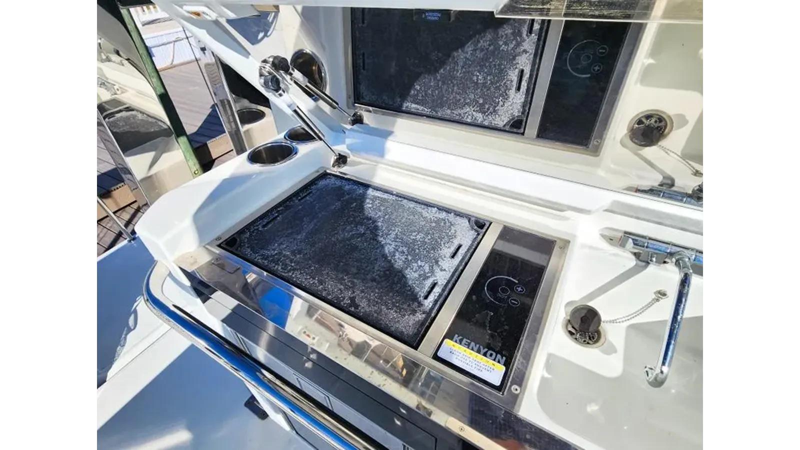 Купить 2023 Jeanneau Leader 10.5 WA Series 2 36' Leader 10.5 WA Series 2