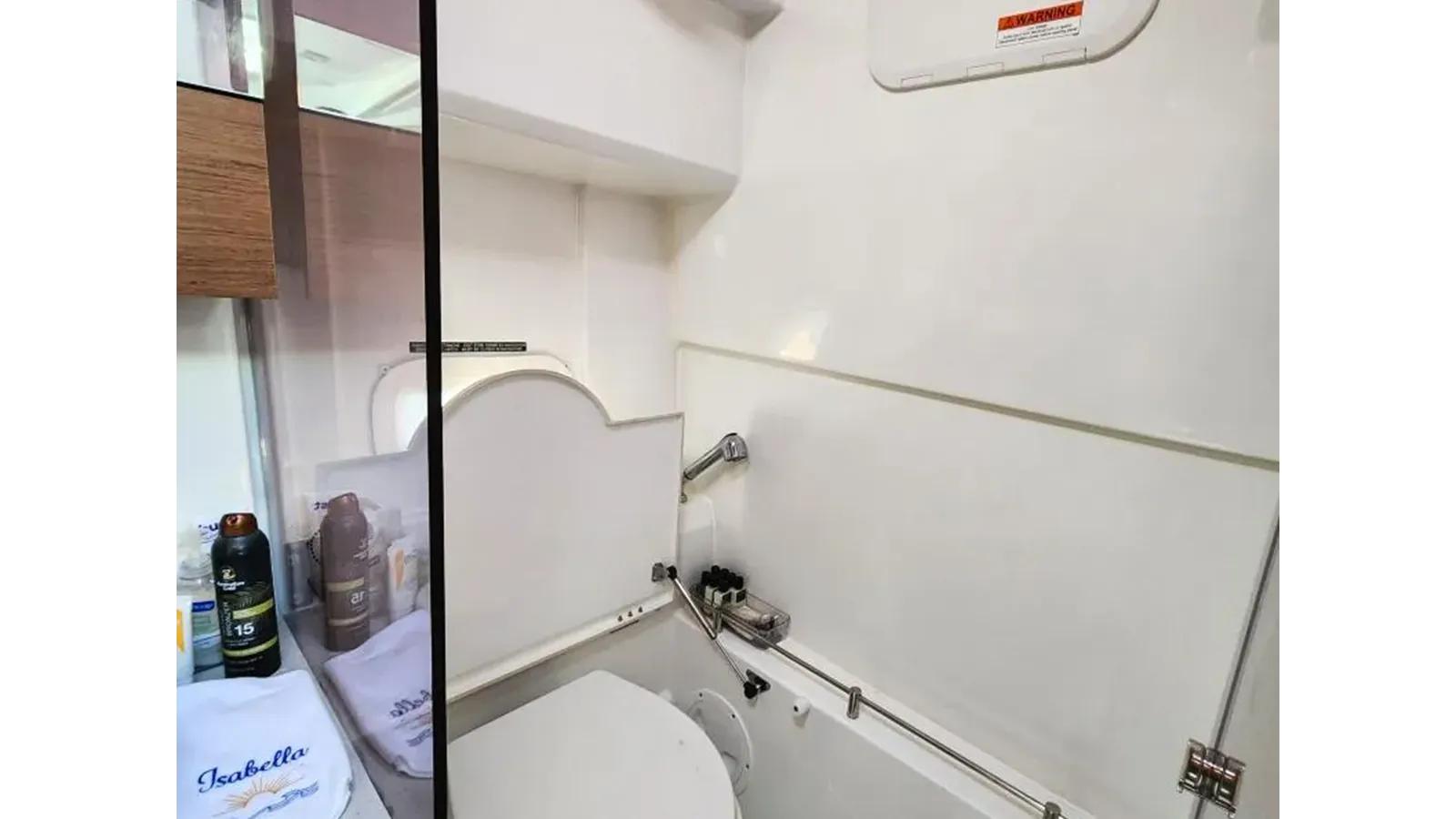 Купить 2023 Jeanneau Leader 10.5 WA Series 2 36' - Jeanneau