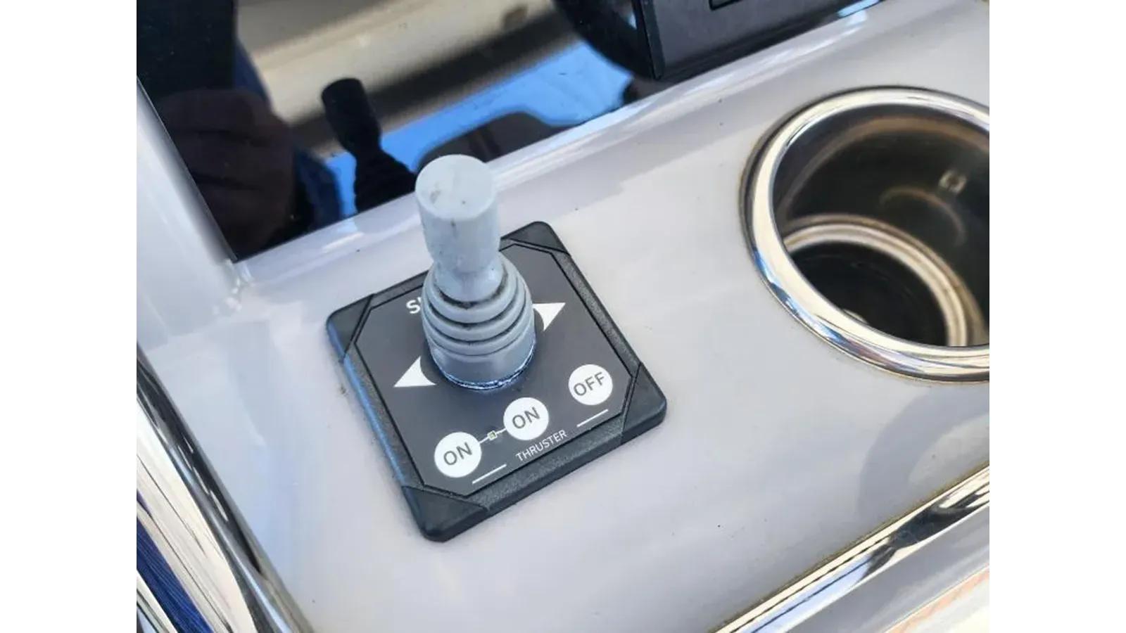 Лучшие предложения покупки яхты 2023 Jeanneau Leader 10.5 WA Series 2 36' Leader 10.5 WA Series 2