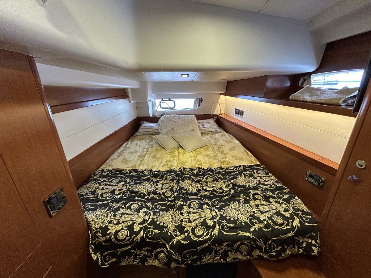Buy a yacht ALEA