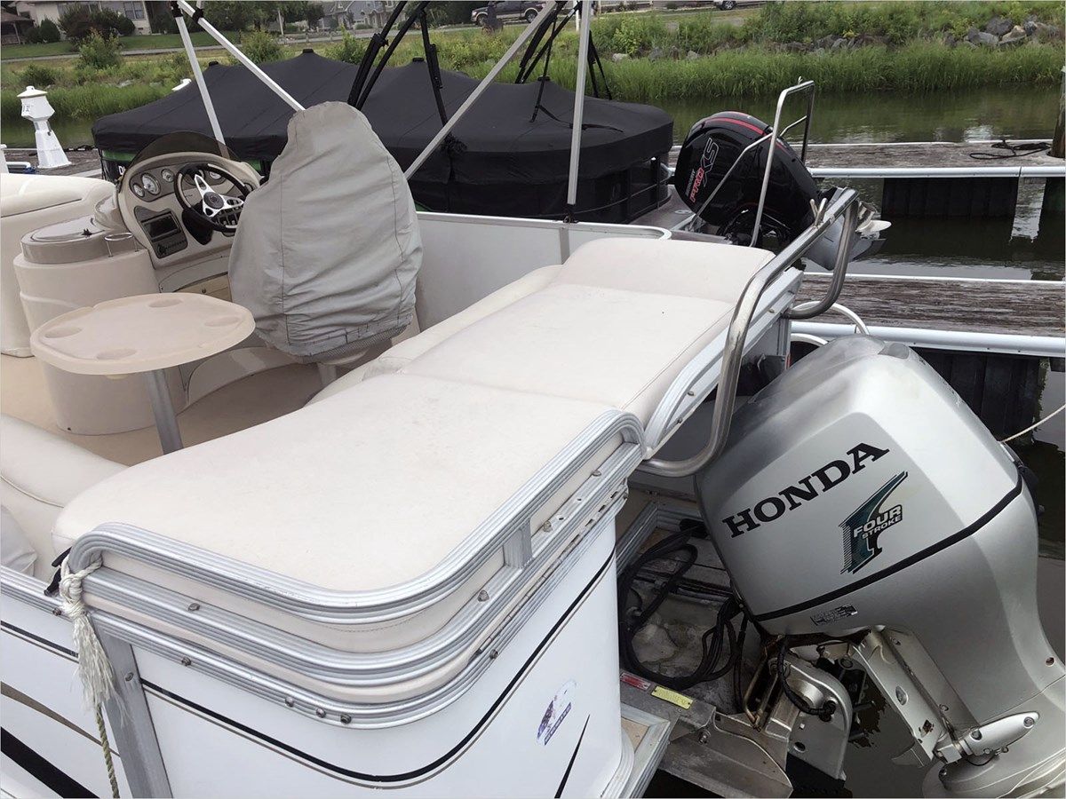 Buy a yacht 26' Crest 2007 2570 LXS 2007