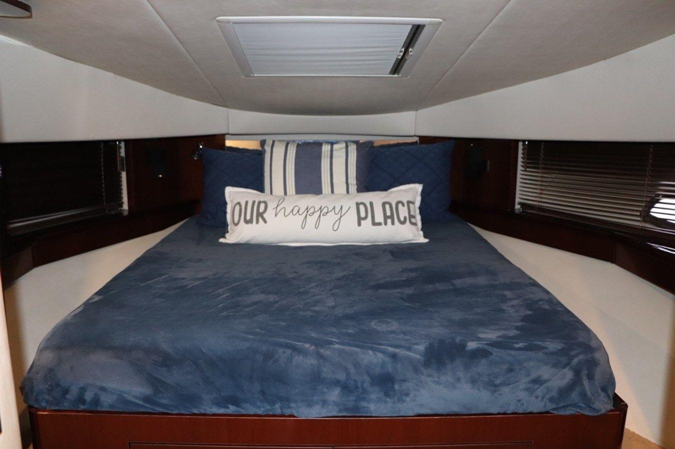 Купить яхту Sundancer 500 в Shestakov Yacht Sales