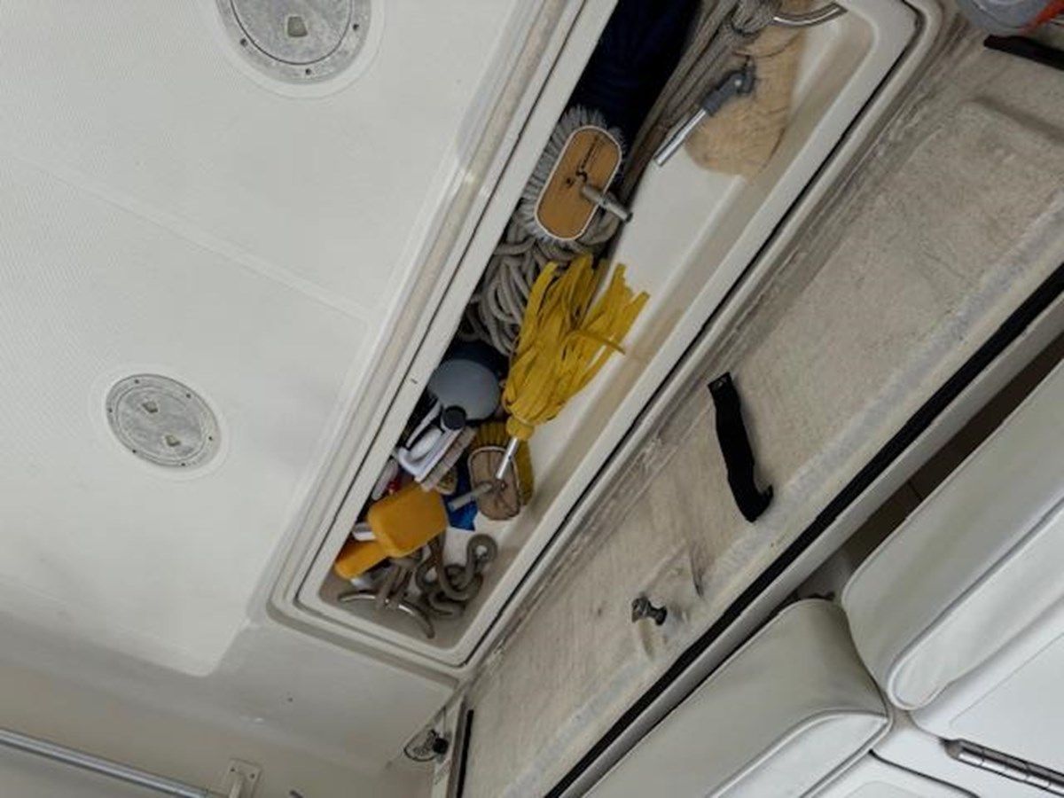 Buy a yacht - 3000 Express