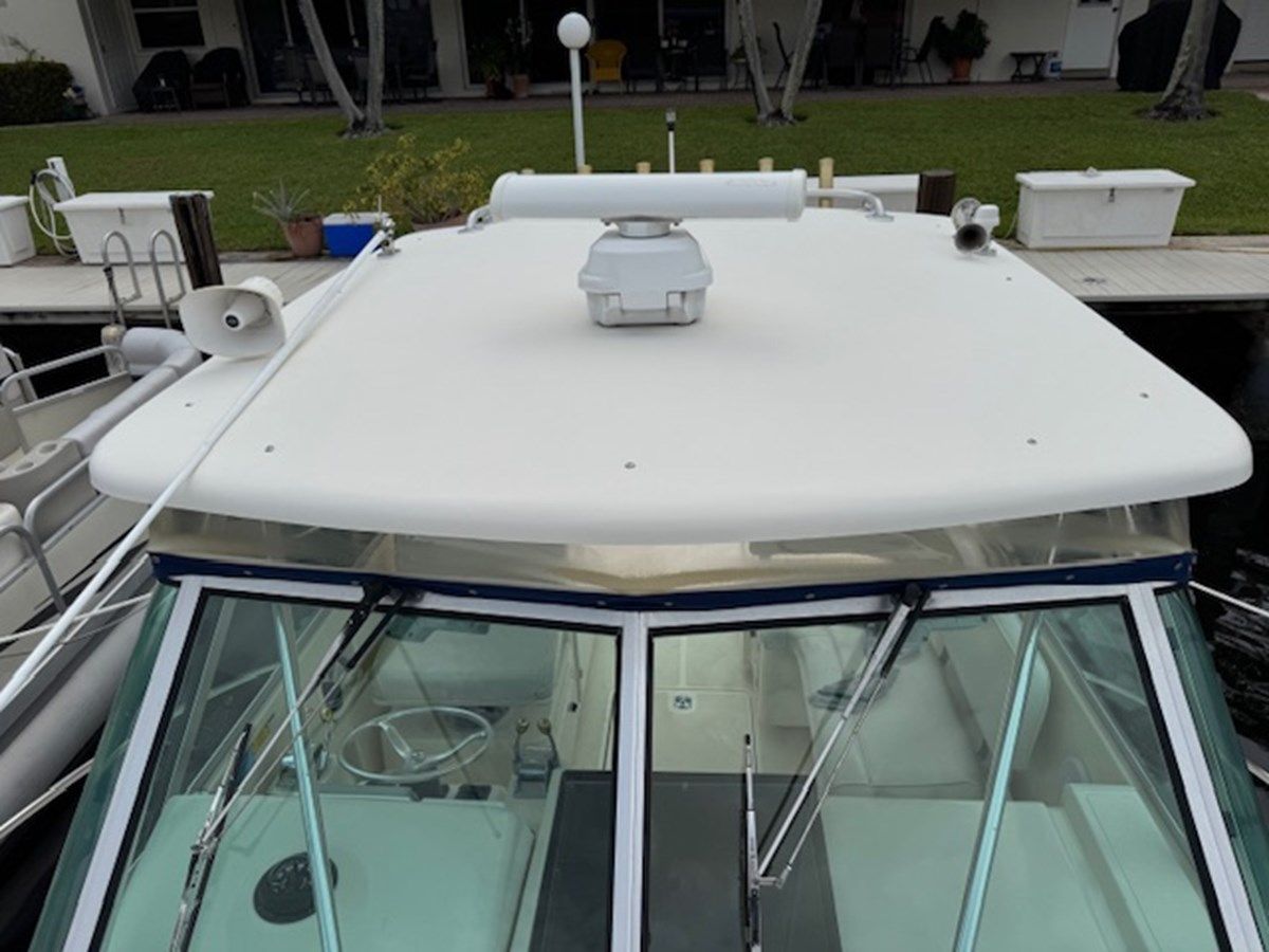 Buy a - - PURSUIT BOATS at Shestakov Yacht Sales