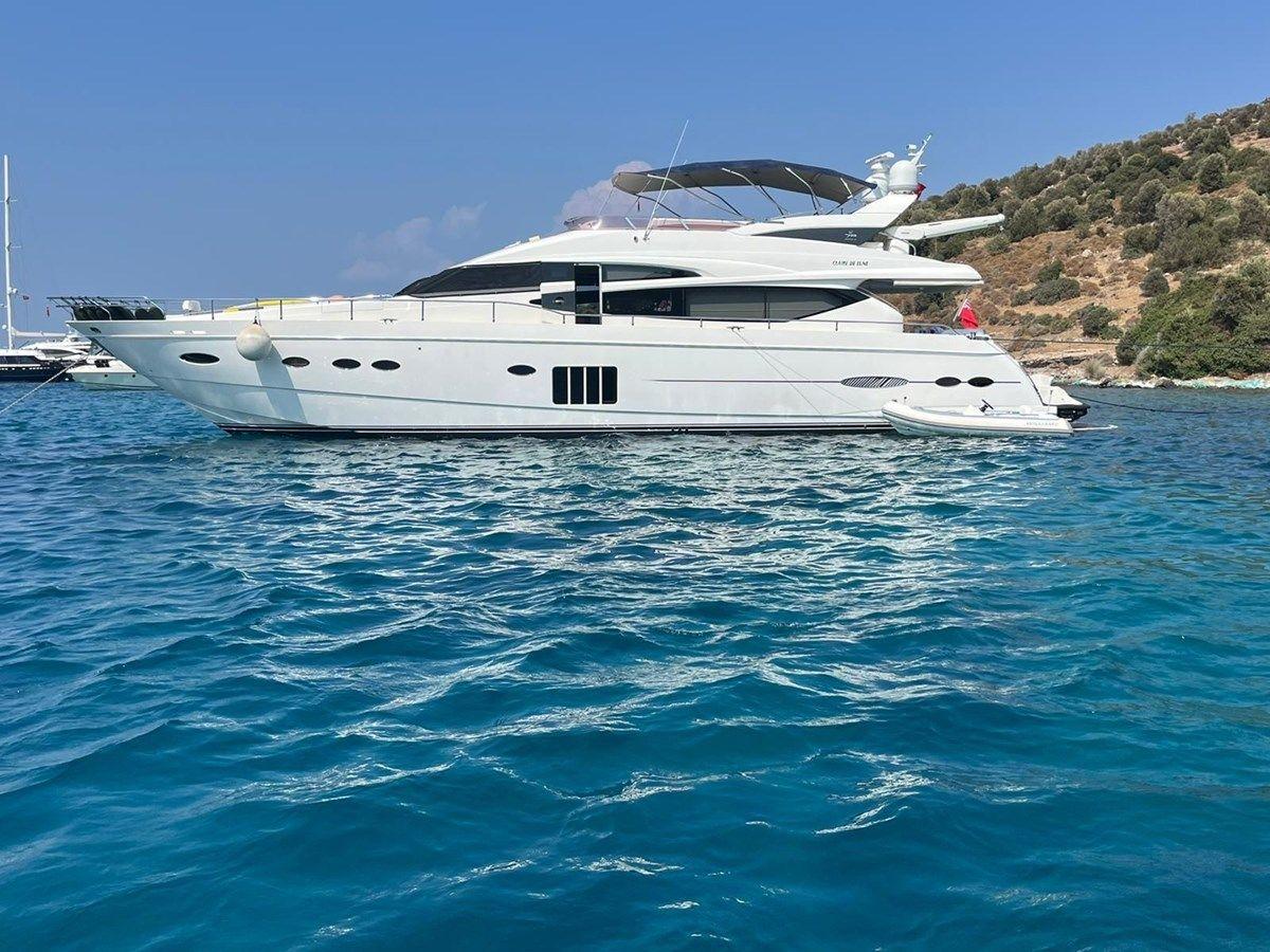 Buy a yacht Princess 78 2010