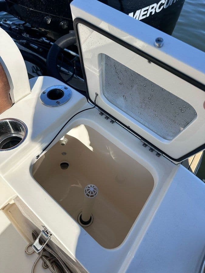 Buy a No Name 277 LXF at Shestakov Yacht Sales