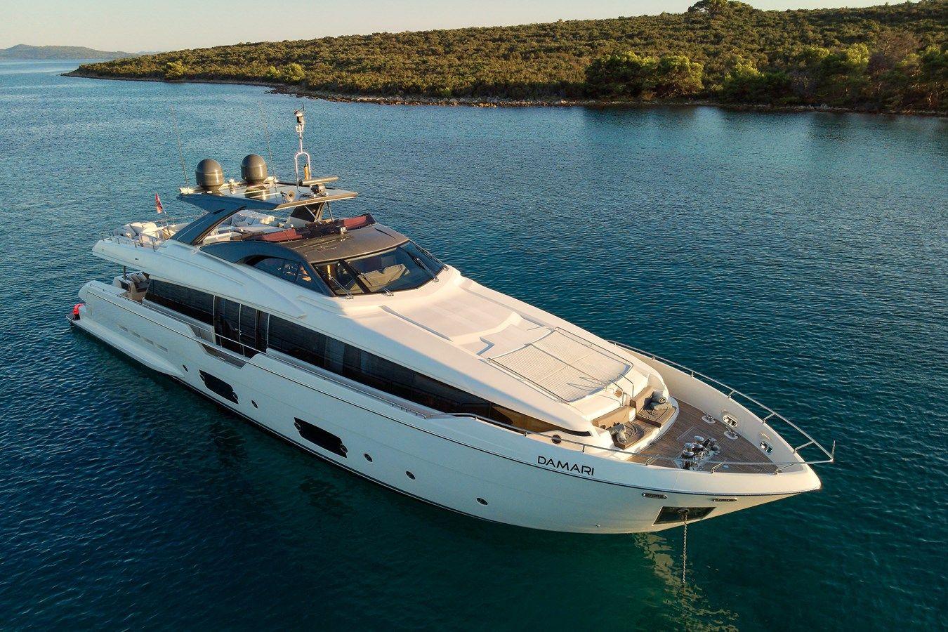 DAMARI - Ferretti Yachts