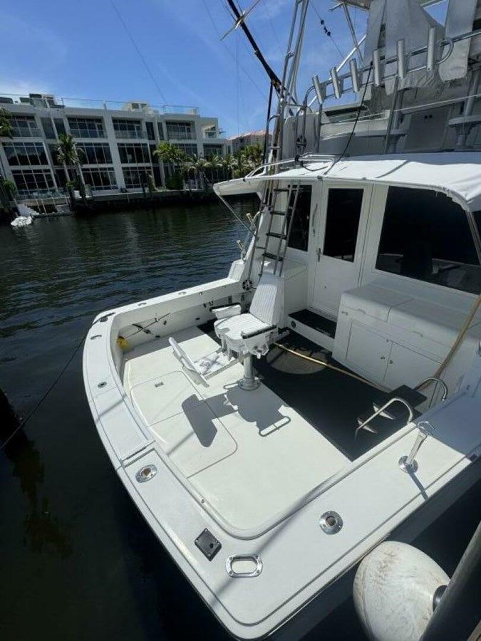 Buy a yacht HOOK 'EM 1989