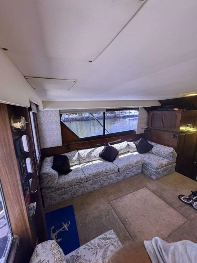 best yacht sales deals HOOK 'EM