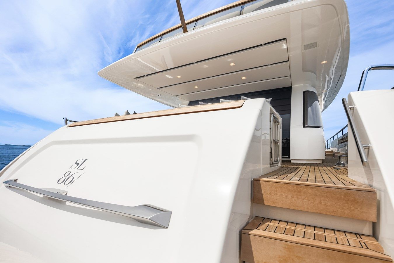 Buy a yacht ESSENZA SL86