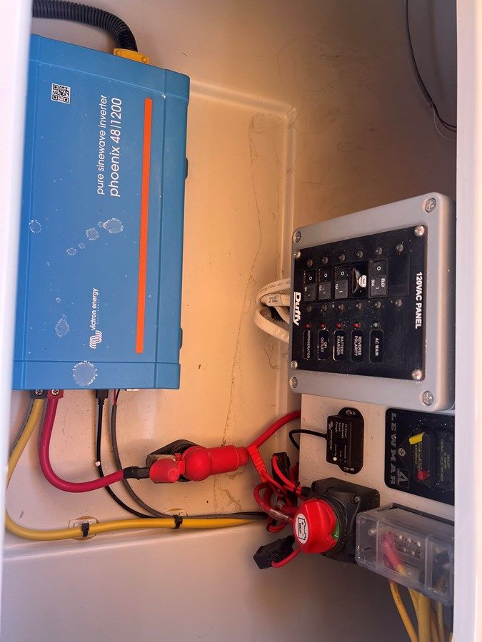 best yacht sales deals 2022 Duffy 22 Cuddy Cabin 22 Cuddy Cabin