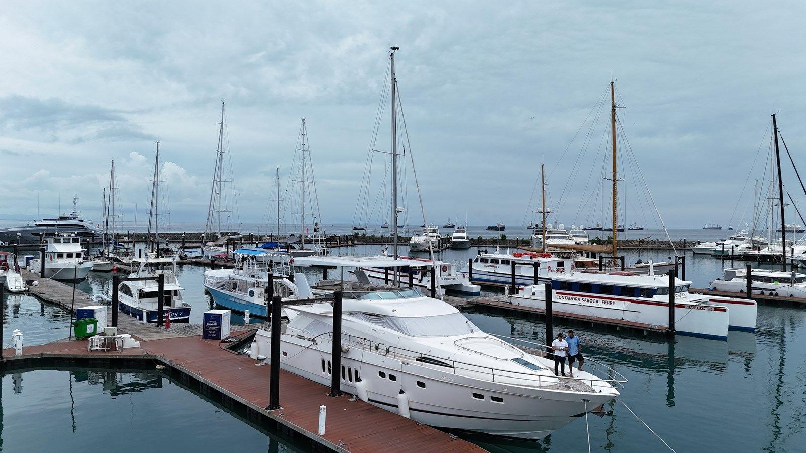 OCEANA I - Fairline price